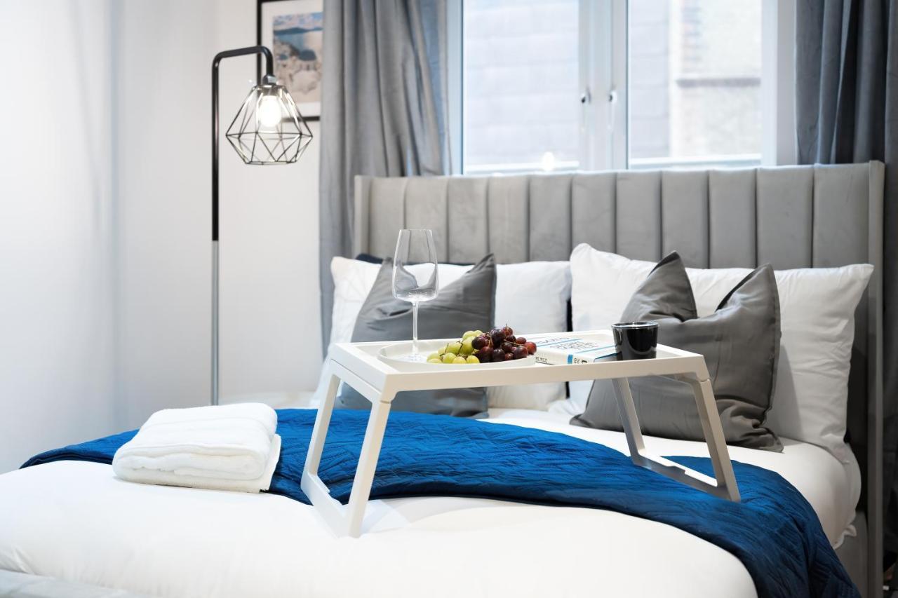 Chic 3 Bed Apartment Near London Bridge With Balcony Eksteriør billede