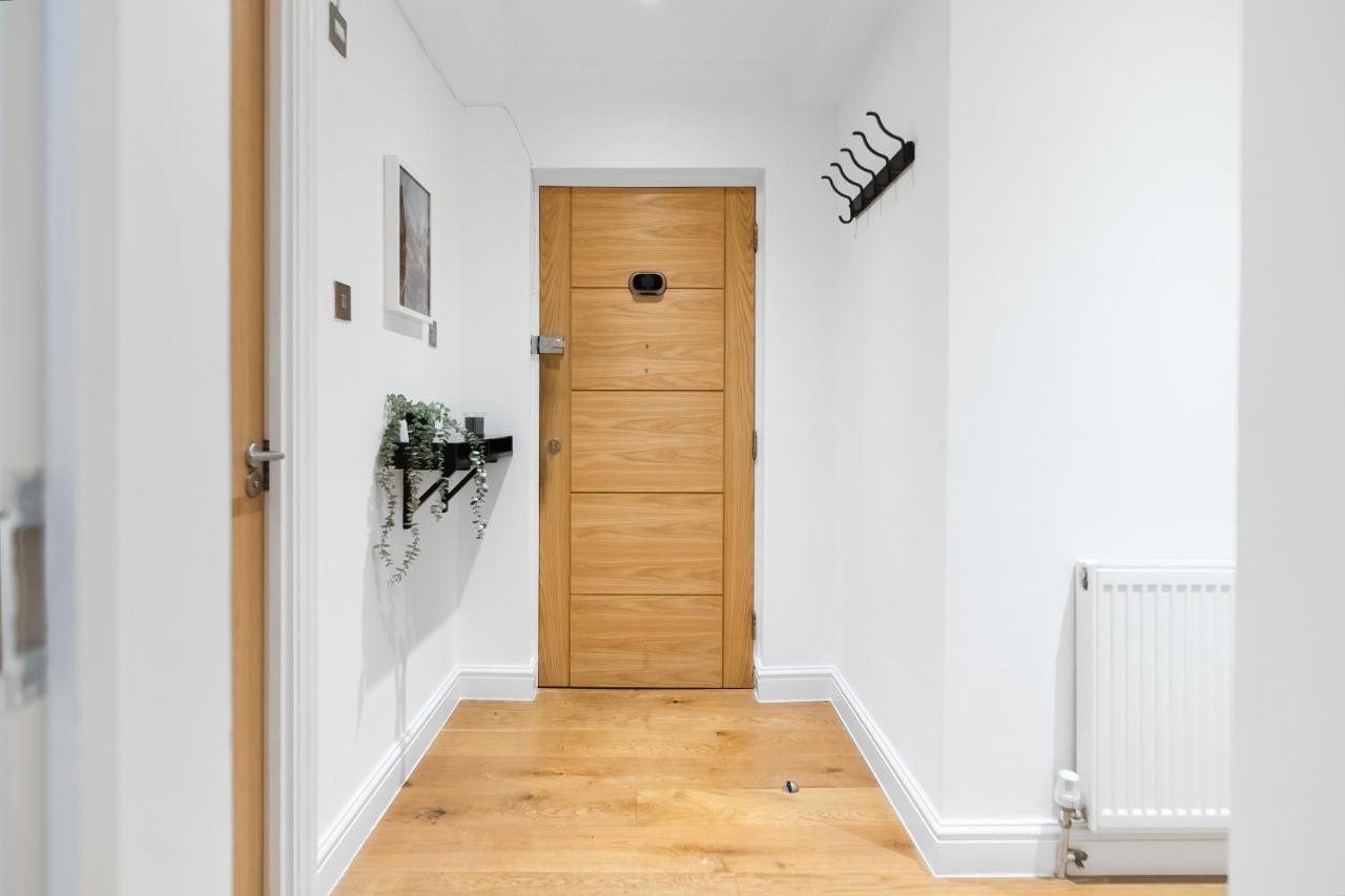 Chic 3 Bed Apartment Near London Bridge With Balcony Eksteriør billede